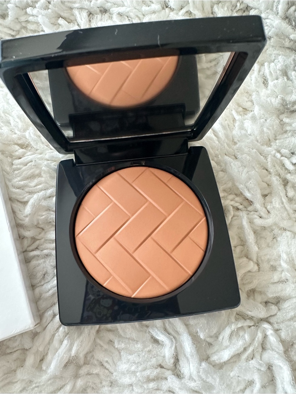 Bobbi brown Vitamin Enriched Pressed Setting Powder golden brown
